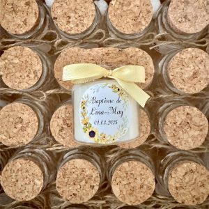 Bougie parfumé de 50g - bouchon en liège avec ruban et étiquette